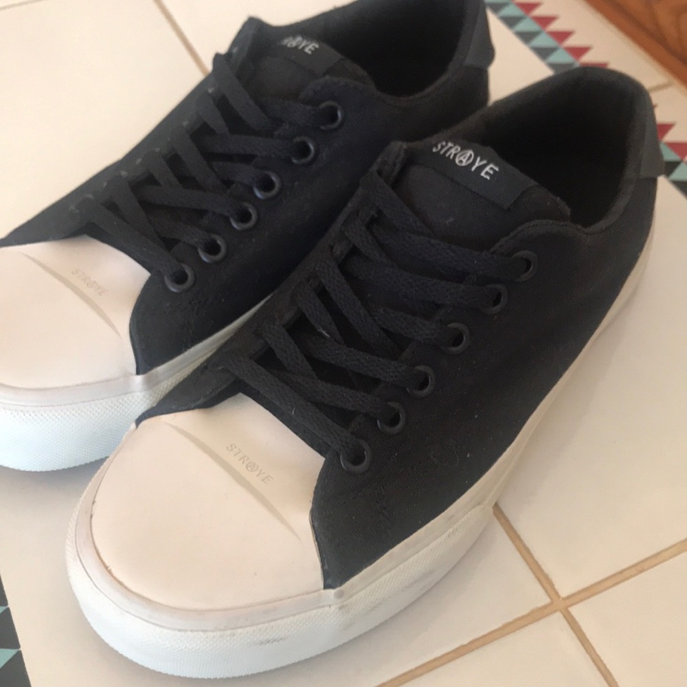 Straye Sneakers Unisex